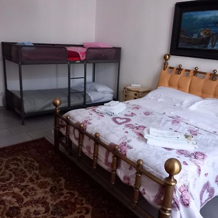 Отель Casa Surunova Неаполь Экстерьер фото